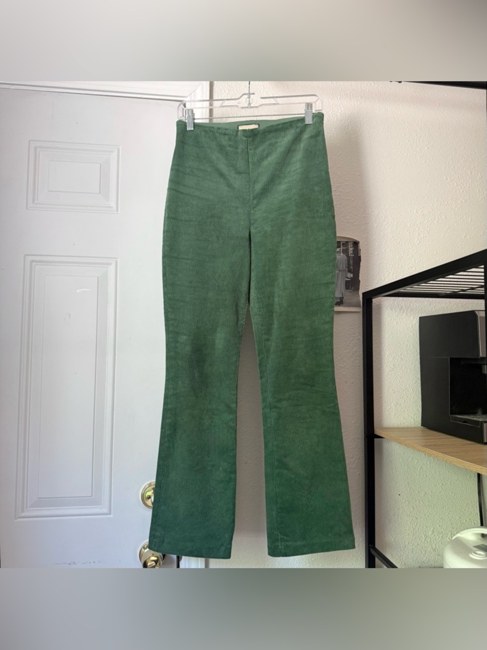 TUCKERNUCK green cotton blend corduroy bootcut pull on pants‎
